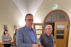 IMG_E3856